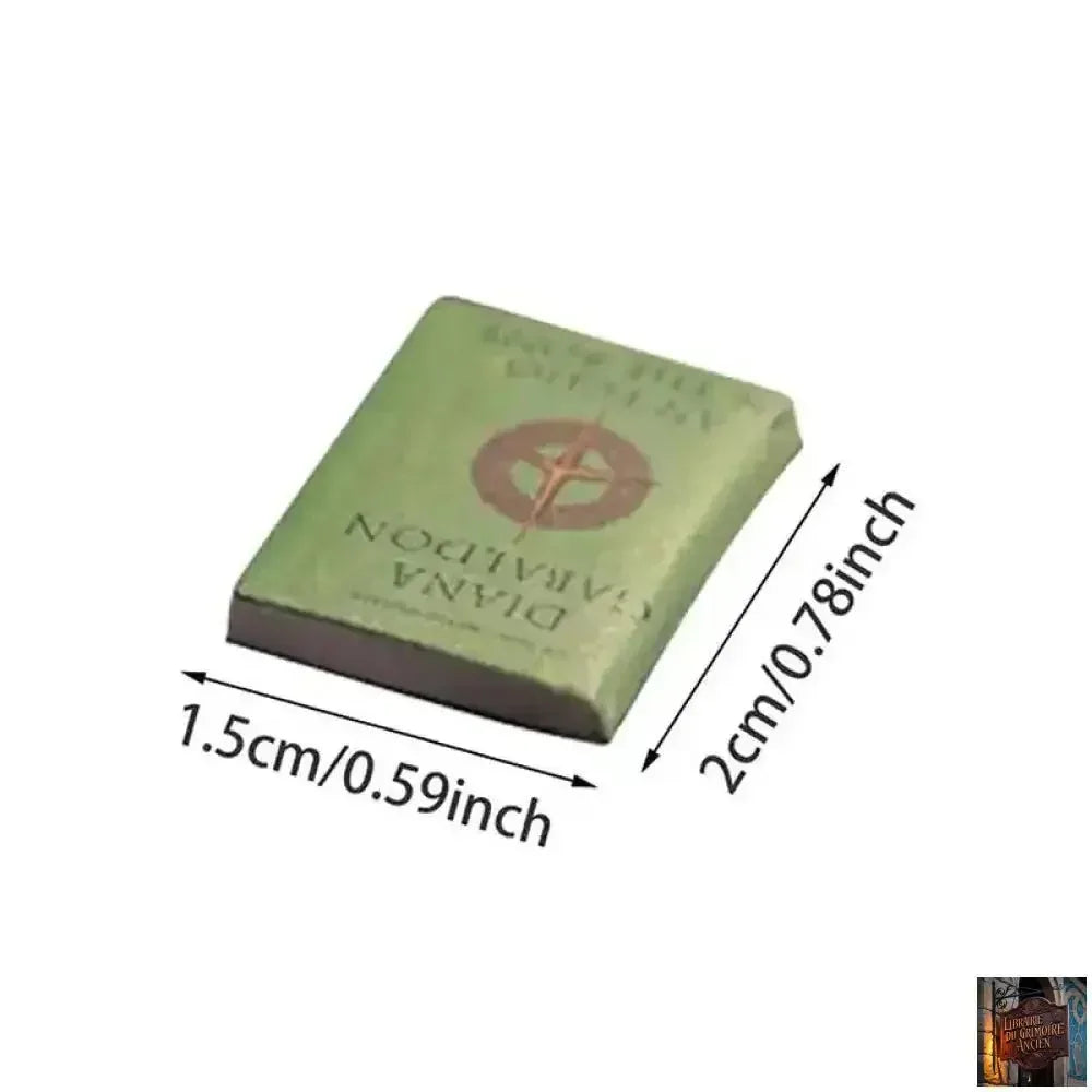 100 pièces miniatures de mini livres à rabat (1 Lot) - © 2026 Le Grimoire Ancien