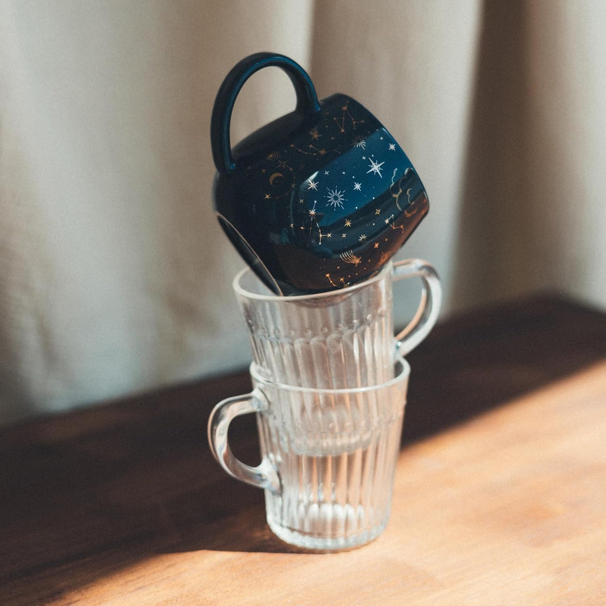 Mug Astral 350 ml – Bleu marine & doré – Tarot & Astrologie | Grupo Erik