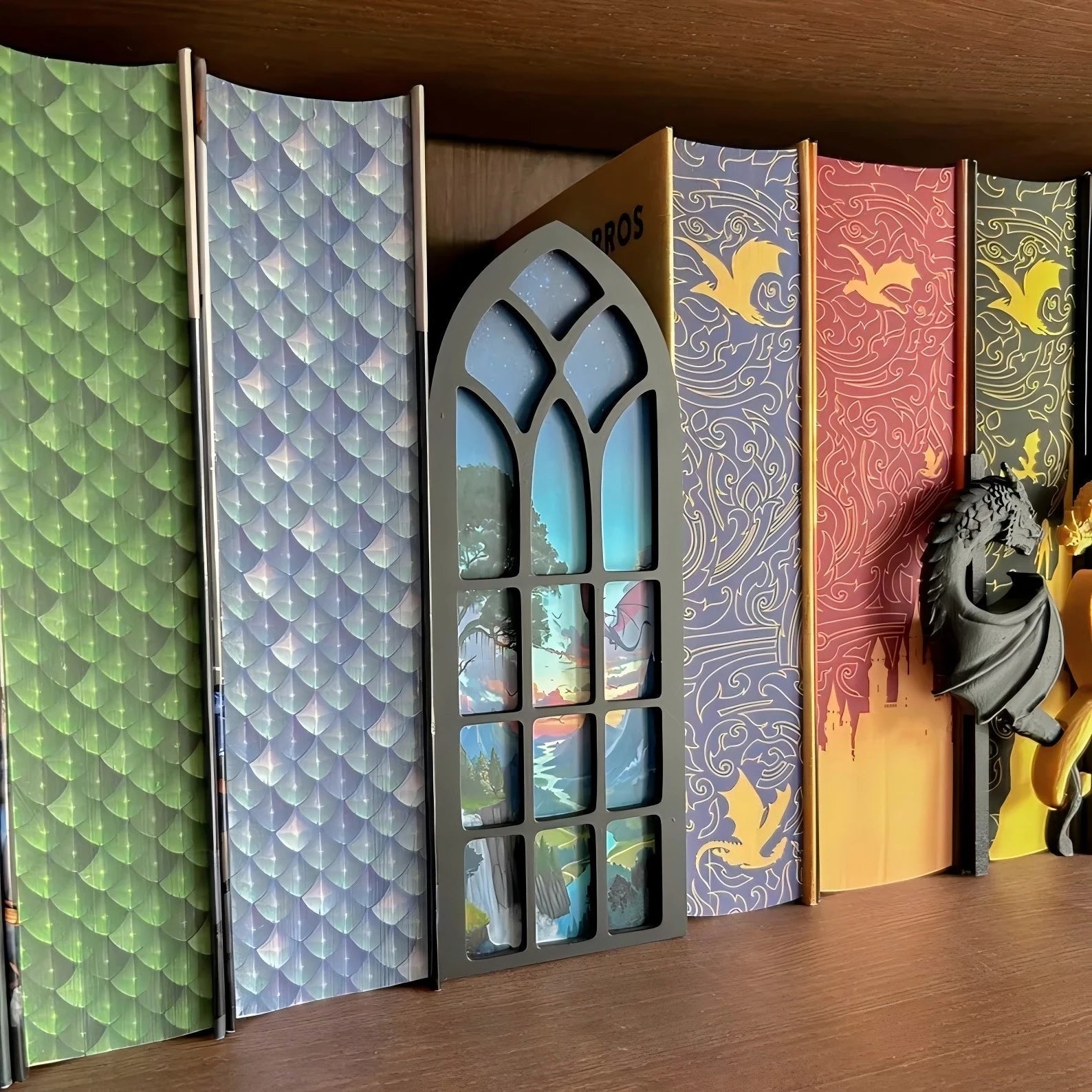 Boîte de marque - pages pratiques, fantaisie, dragon, lune de sang, paysages - Le Grimoire Ancien