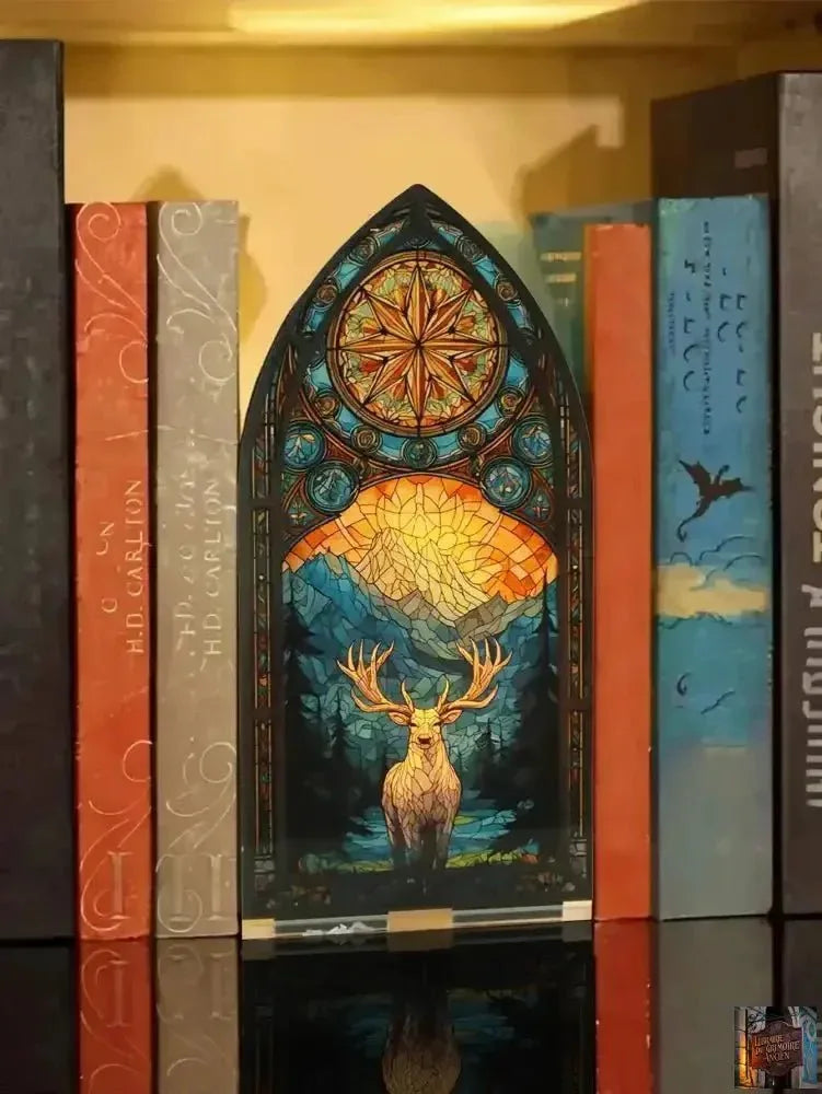 Décor de bureau en arc acrylique gothique - © 2026 Le Grimoire Ancien