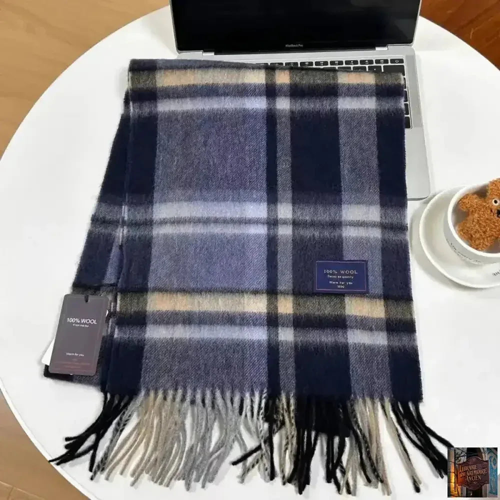 Echarpe 100 % laine pour Homme - © 2026 Le Grimoire Ancien