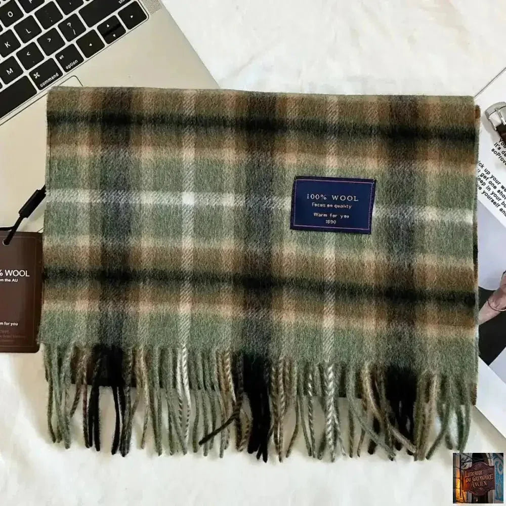 Echarpe 100 % laine pour Homme - © 2026 Le Grimoire Ancien