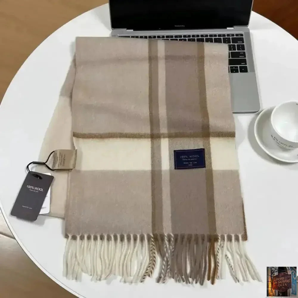 Echarpe 100 % laine pour Homme - © 2026 Le Grimoire Ancien