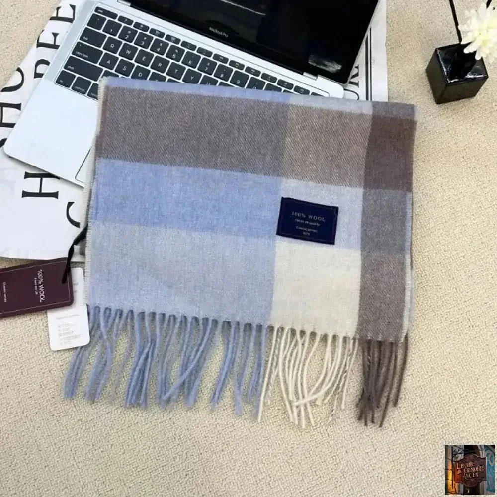 Echarpe 100 % laine pour Homme - © 2026 Le Grimoire Ancien