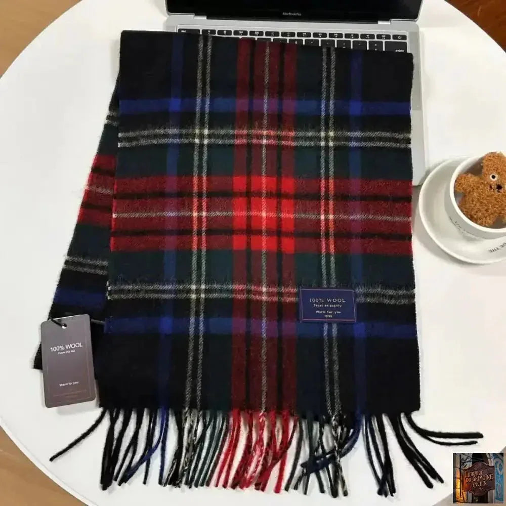 Echarpe 100 % laine pour Homme - © 2026 Le Grimoire Ancien