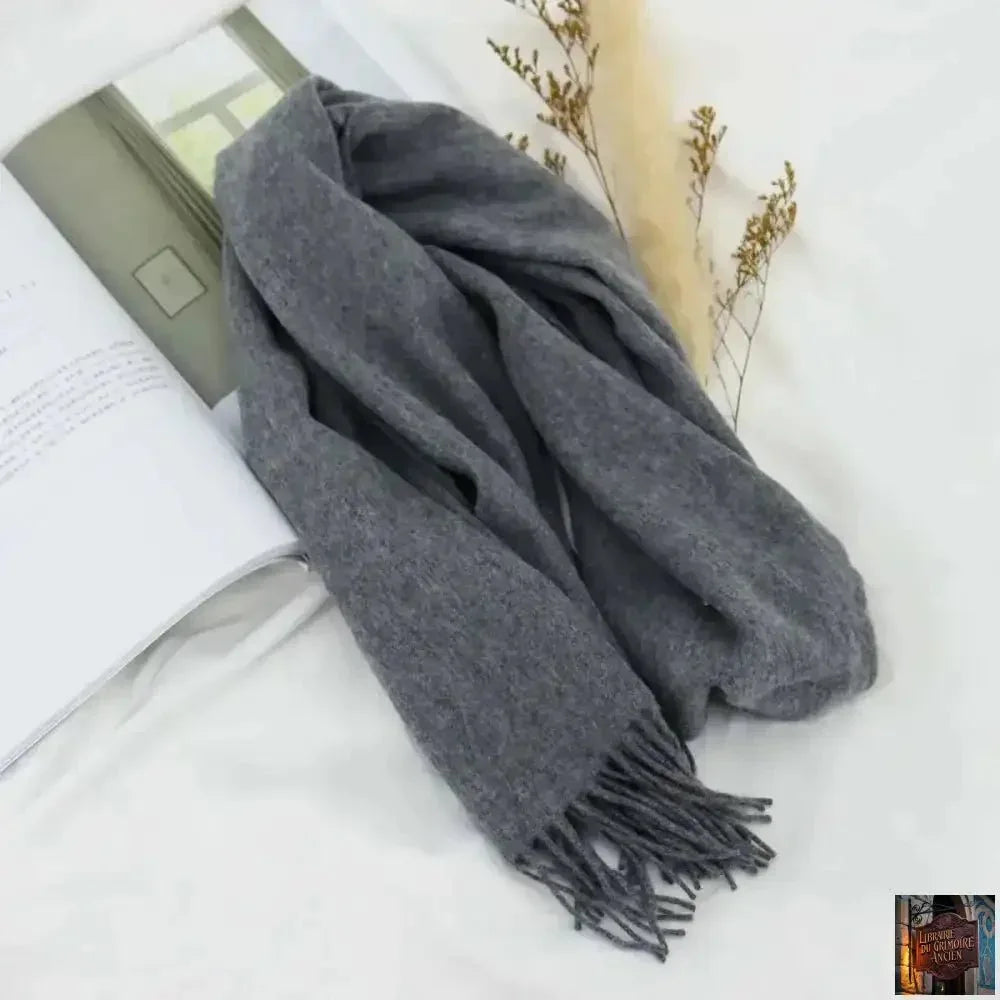 Echarpe 100 % laine pour Homme - © 2026 Le Grimoire Ancien