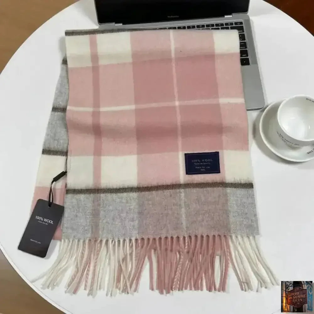 Echarpe 100 % laine pour Homme - © 2026 Le Grimoire Ancien