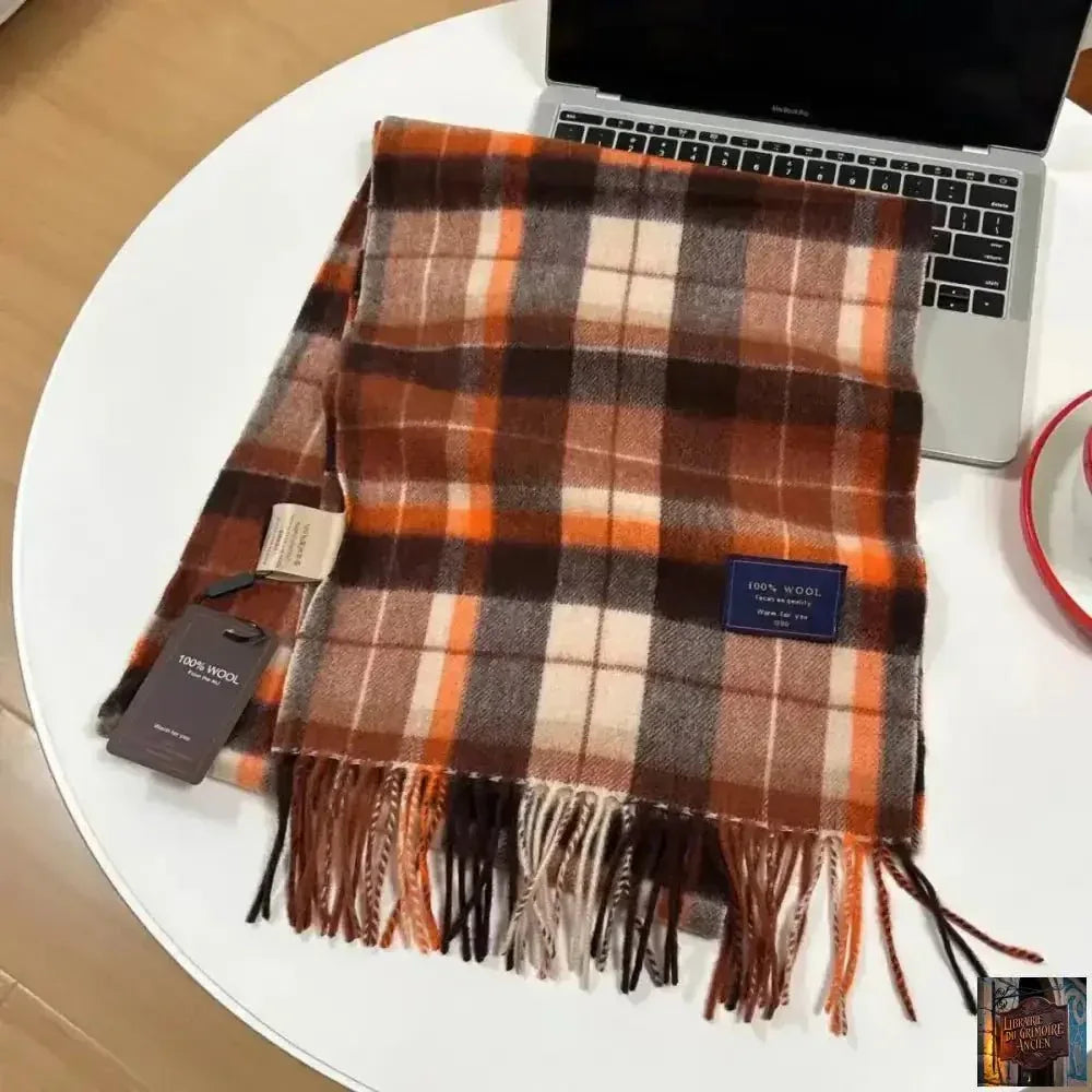 Echarpe 100 % laine pour Homme - © 2026 Le Grimoire Ancien