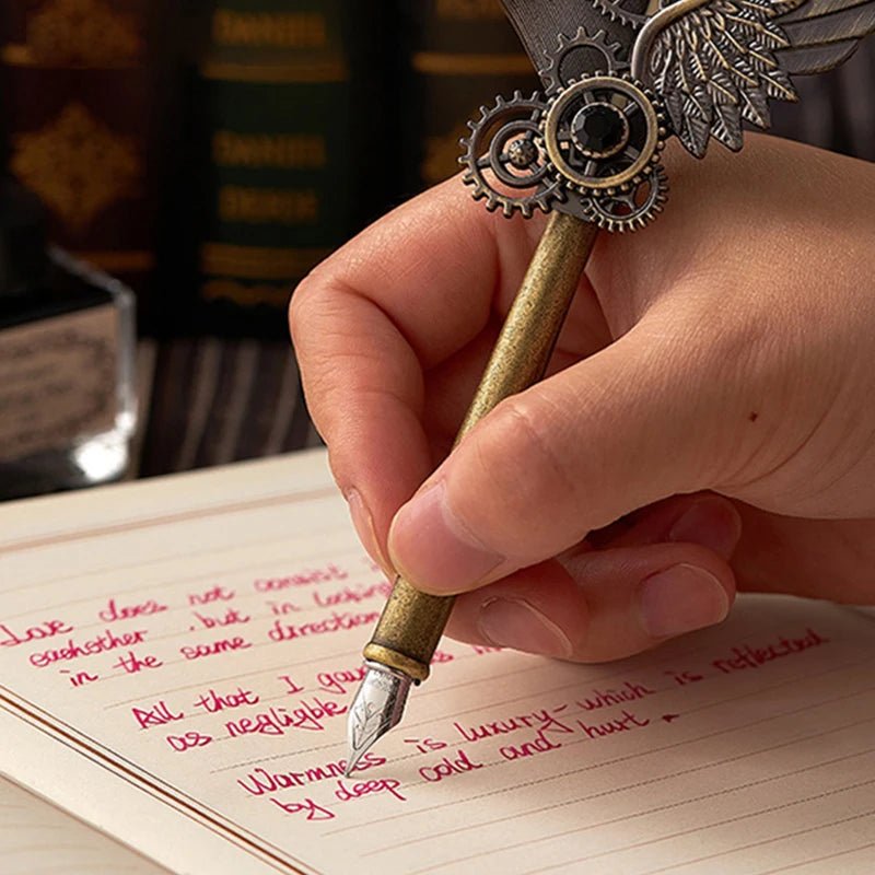 Ensemble de stylos avec plume (encre fournie) - Le Grimoire Ancien