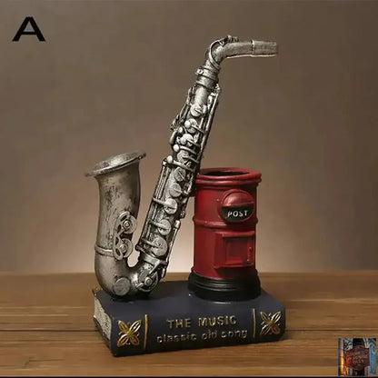 Porte-stylo artisanal en résine (saxophone & violon) - © 2026 Le Grimoire Ancien