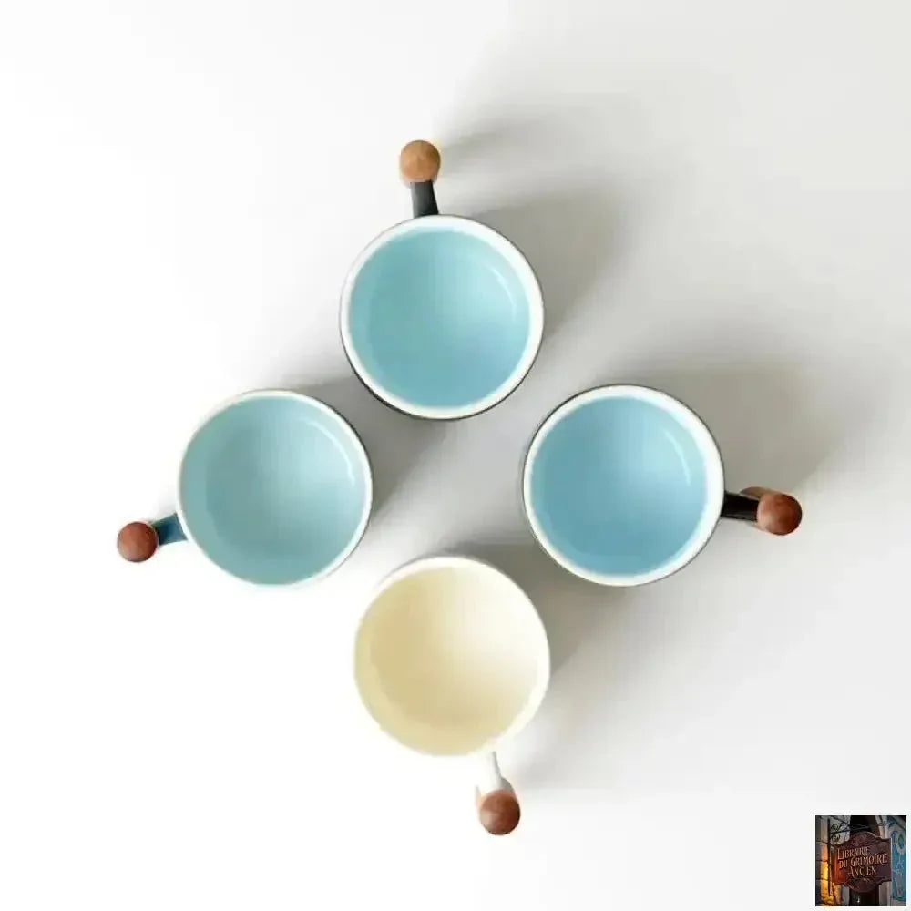 Tasse à café créative faite à la main, exquise, vintage, avec manche en bois - © 2026 Le Grimoire Ancien