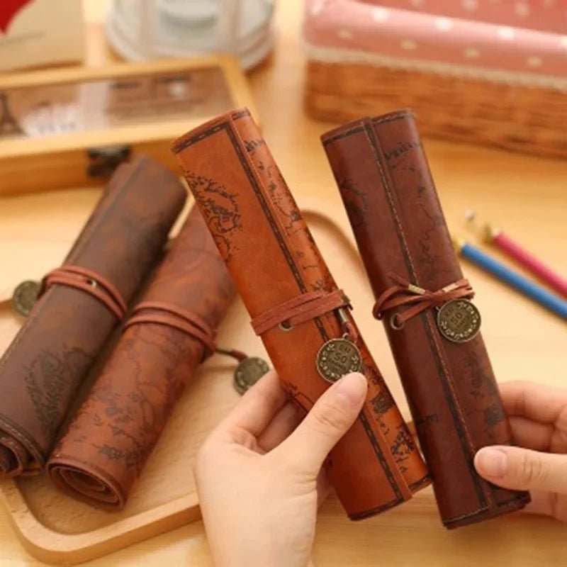 Trousse façon cuir - forme originale - Le Grimoire Ancien